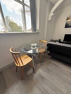 Desborough Apartment Retreat