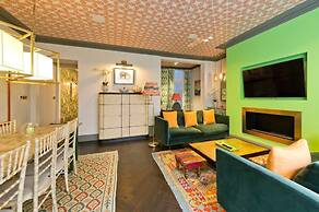 Colourful 3 Bed Kensington Garden Flat