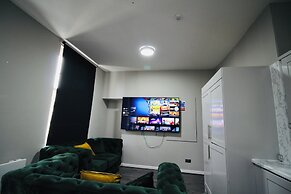 NE1 City Studios & Apartments