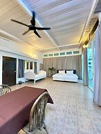 Seahome Boutique Hotel