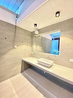 Seahome Boutique Hotel