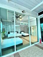Seahome Boutique Hotel