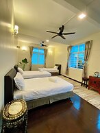 Seahome Boutique Hotel