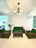Seahome Boutique Hotel
