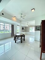Seahome Boutique Hotel