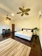 Seahome Boutique Hotel