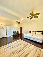 Seahome Boutique Hotel