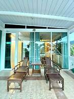 Seahome Boutique Hotel
