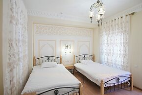 Zargaron Boutique Hotel