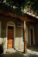 Zargaron Boutique Hotel