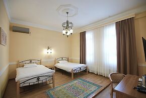 Zargaron Boutique Hotel