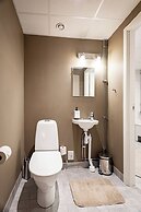 Injoy Premium Hotel Solna