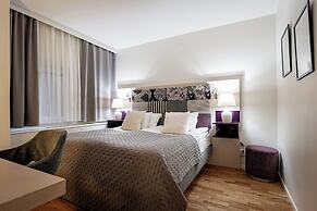 Injoy Premium Hotel Solna