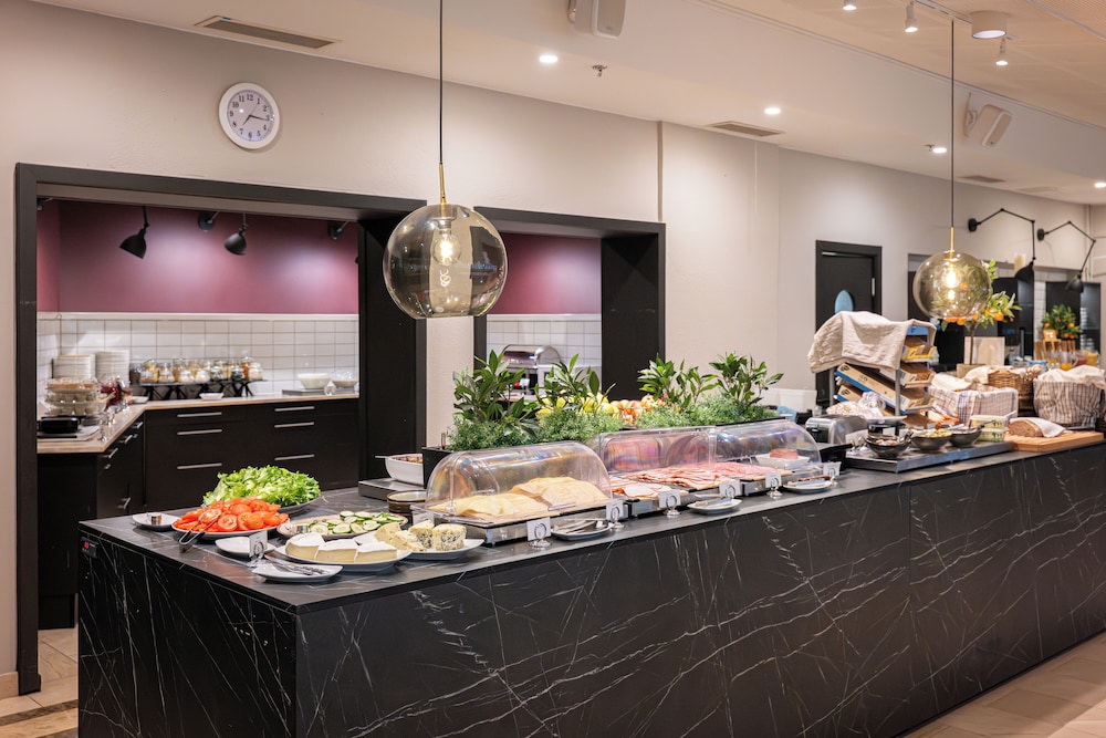Injoy Compact Hotel Solna