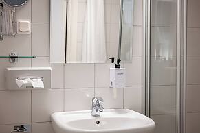 Injoy Compact Hotel Solna