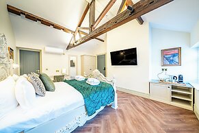 St Mary's Quarters