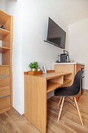 Bright & sweet unit in middle Polanco