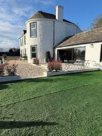 Torr House