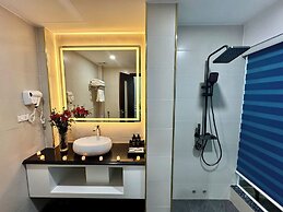 Luxury Hanoi Hotel