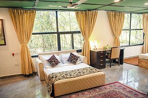 Wilderness camp Resort Pench