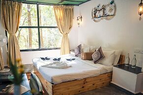 Wilderness camp Resort Pench