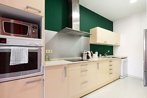 Moianes Apartment by Olala Homes