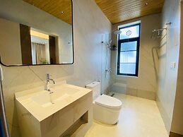 Amaltas The View - Bespoke Hotel Apartment