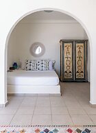 Makani Suites