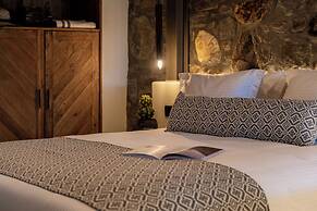 Makani Suites