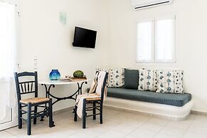 Makani Suites