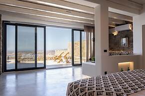 Makani Suites