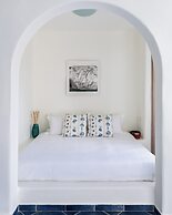 Makani Suites