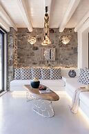 Makani Suites
