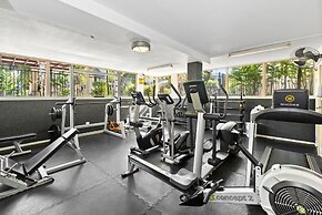 Palm View- 9 Pools BBQ Gym