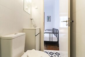 Downtown Vintage Suite III By Homing