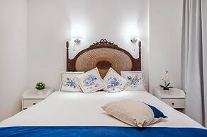 2 Bed-sleeps 4-vilamoura Beach-pool-spa-balcony