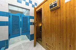 2 Bed-sleeps 4-vilamoura Beach-pool-spa-balcony
