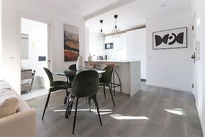 Rato Prime Terrace BY Homing