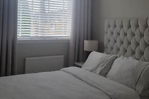 3 Bedroom, Sleeps 6, Free Parking