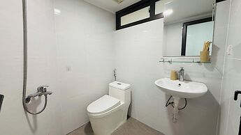Era Apartment Khuc Thua Du