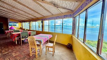 Kalluchi Ecolodge