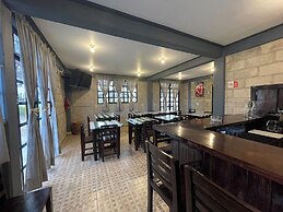 Hotel Camino Viejo