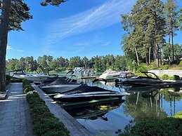 Oficerski Yacht Club Resort & Spa