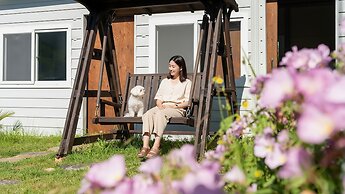 Geoje Come and Stay Pension