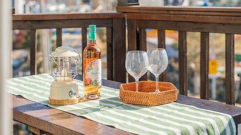 Geoje Come and Stay Pension