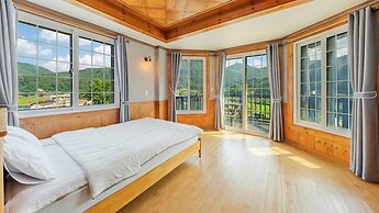 Geoje Come and Stay Pension