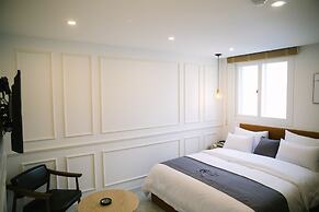 Gray Boutique hotel