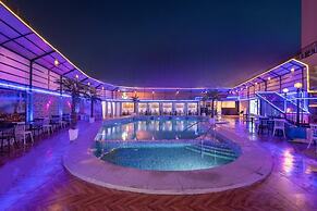 Grand Ambassador Hotel
