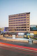 Grand Ambassador Hotel