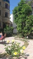 Ekm Hotel
